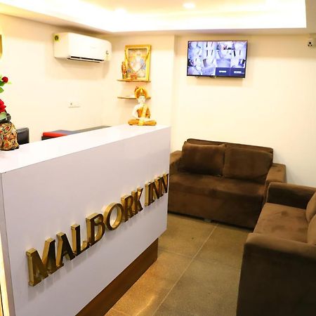 Hotel Malbork Inn Rajouri Garden Delhi - Couple Friendly Local Ids Accepted New Delhi Buitenkant foto